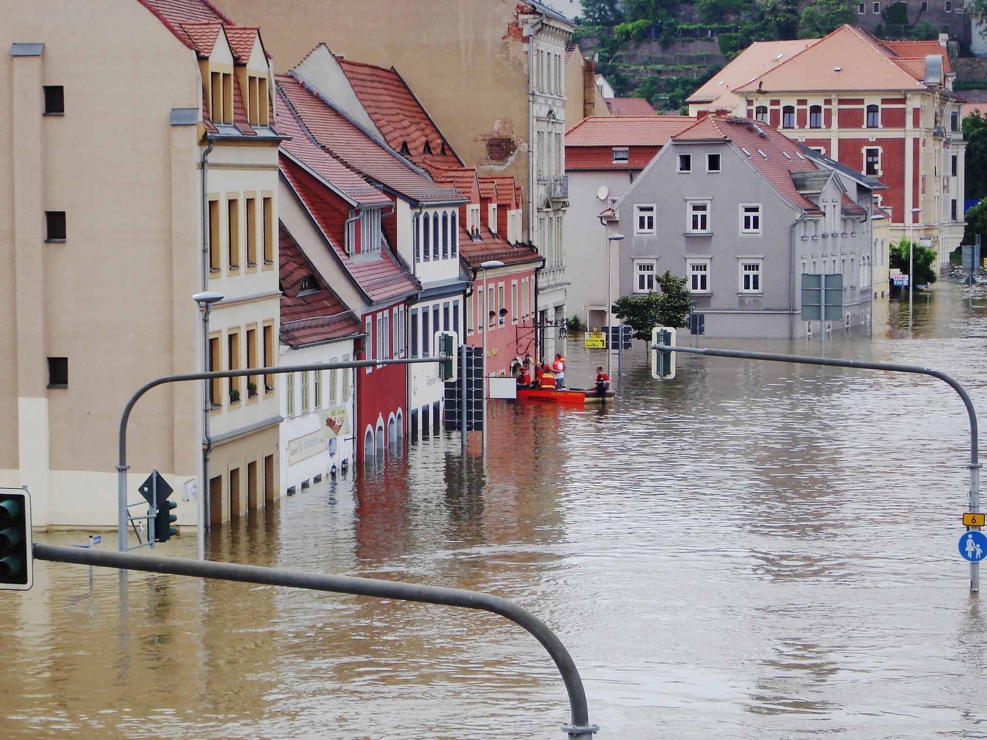 Bei Hochwasser ist die Elementarschädenversicherung ein wichtiger Bestandteil der Gebäudeversicherung.