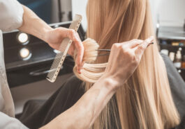 Die Kosten eines Friseurbesuches können weit mehr als 250 Euro betragen. Foto ©ansyvan stock adobe